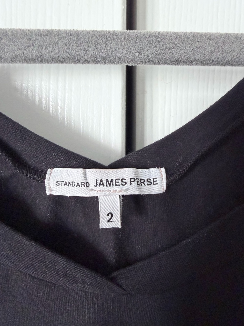 James Perse Black V-Neck 3/4  Sleeve Tee - Picture 4 of 4